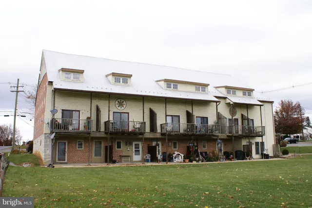 $750 | 1121 Stanley Avenue, Unit 15, Chambersburg, PA 17201