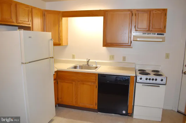 $750 | 1121 Stanley Avenue, Unit 15, Chambersburg, PA 17201