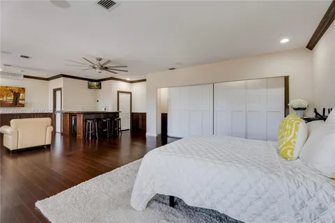 $4,850,000 | 6235 Rolling Rd Drive, Pinecrest, FL 33156