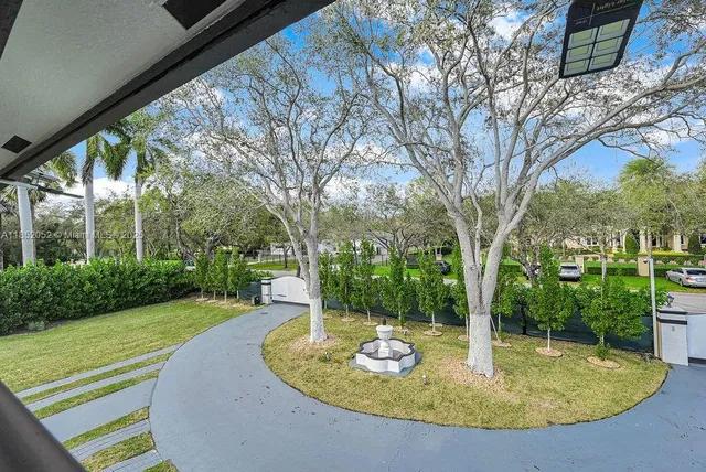 $15,000 | 7830 Southwest 120th Street, Pinecrest, FL 33156