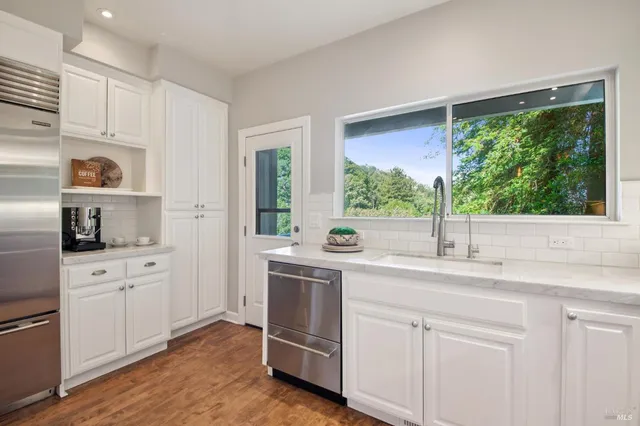 $1,995,000 | 70 Madrone Park Circle, Mill Valley, CA 94941