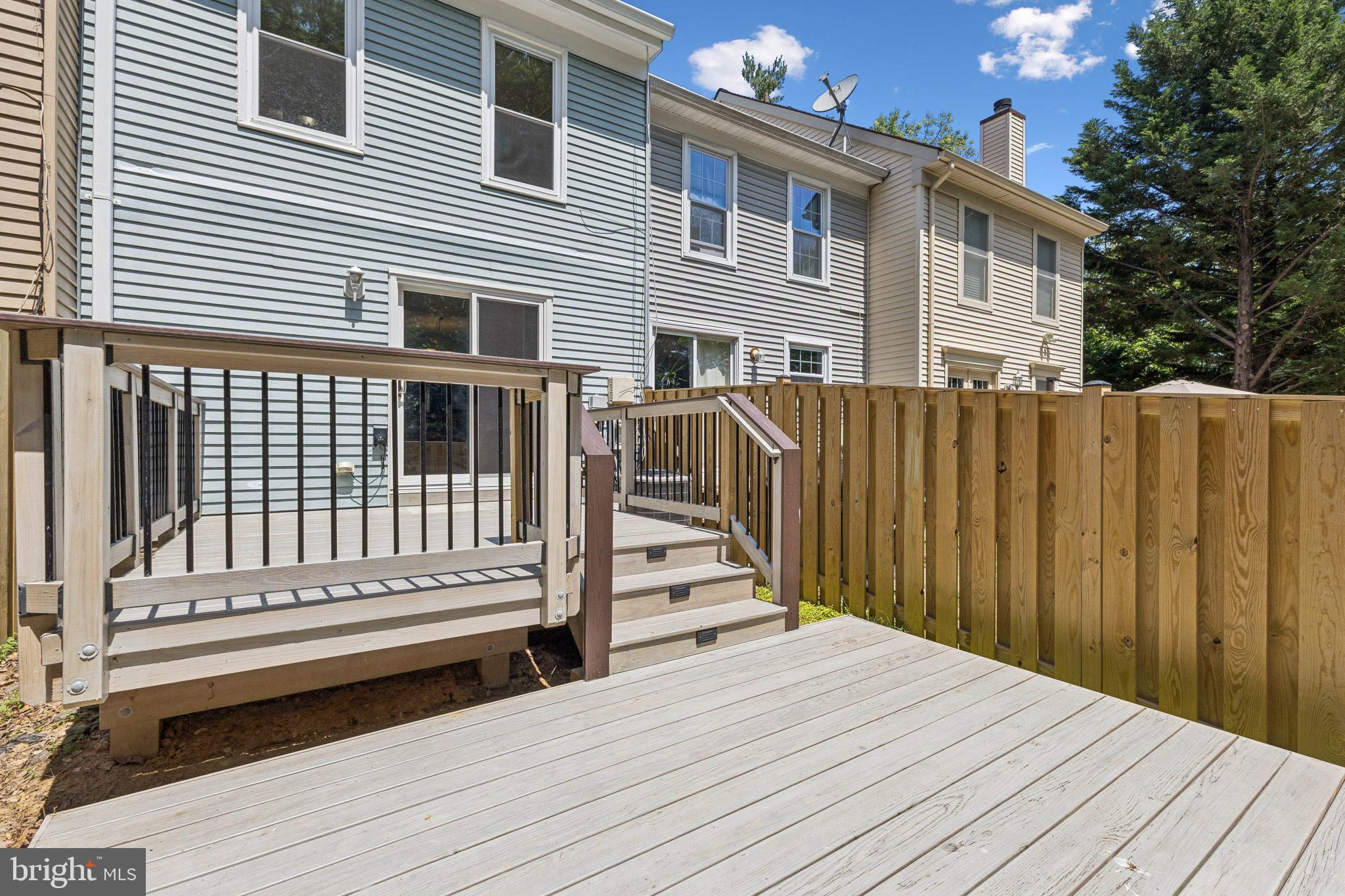 8485 Laurel Oak Drive Springfield, VA 22153 - Photo 38 of 40 a view of a wooden deck