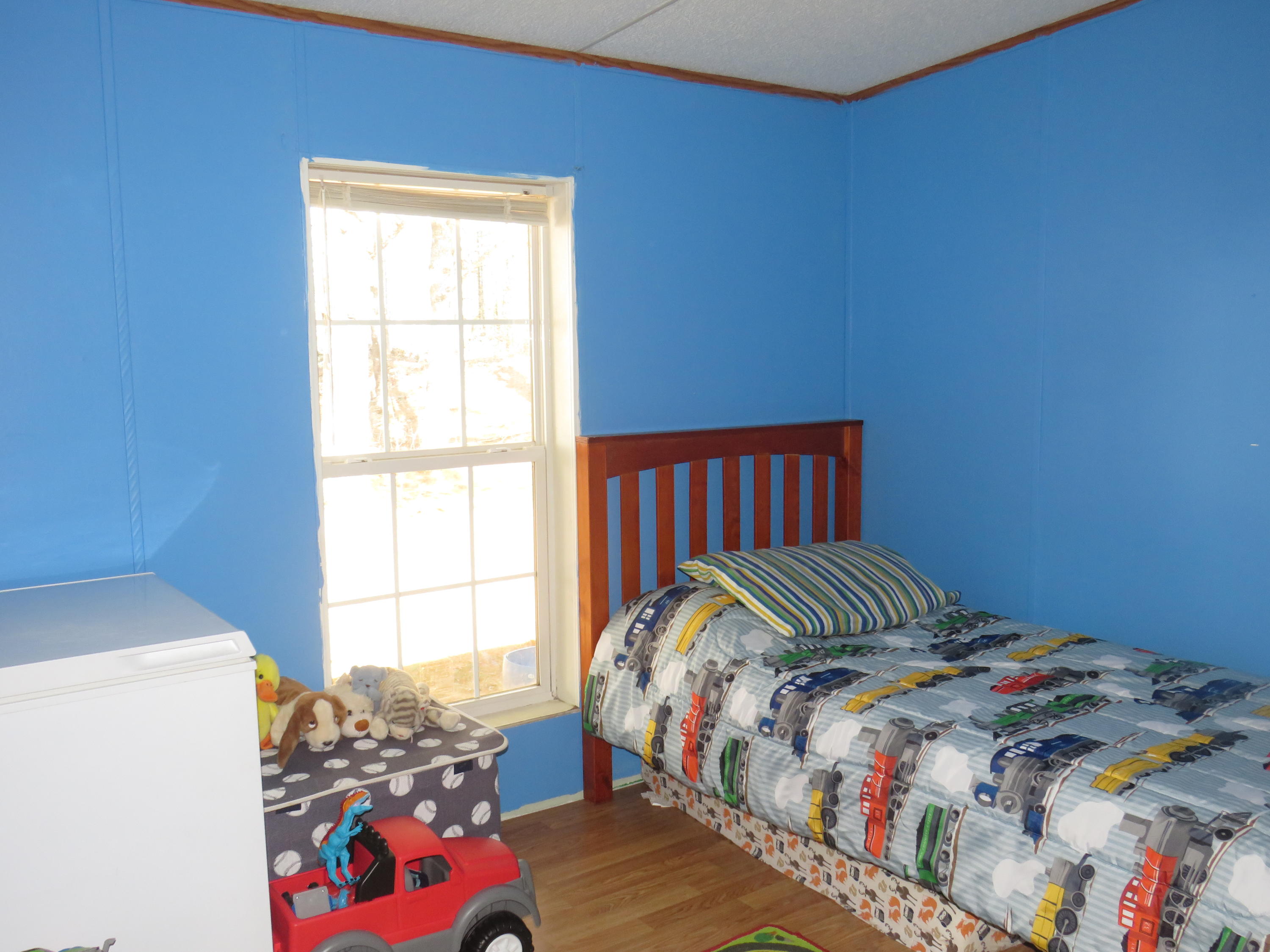 83 Valley View Warren, ME 04864 - Photo 12 of 15 IMG_0044