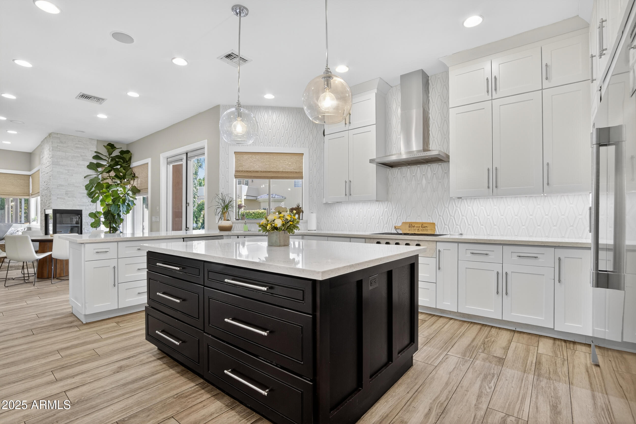 1333 North Cliffside Drive Gilbert, AZ 85234 - Photo 26 of 98 30_012_034_a4m_mg