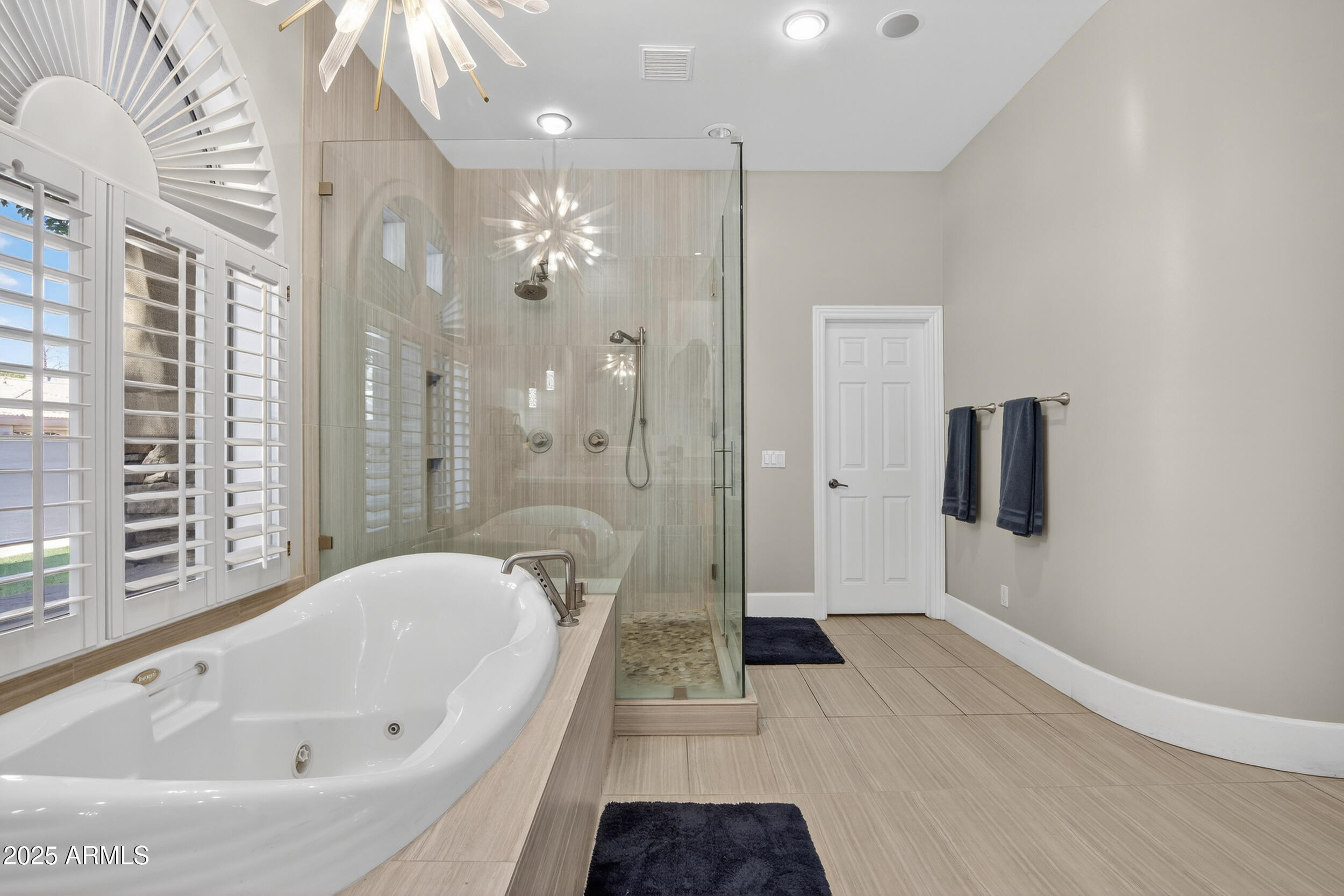 1333 North Cliffside Drive Gilbert, AZ 85234 - Photo 44 of 98 34_007_021_a4m_mg