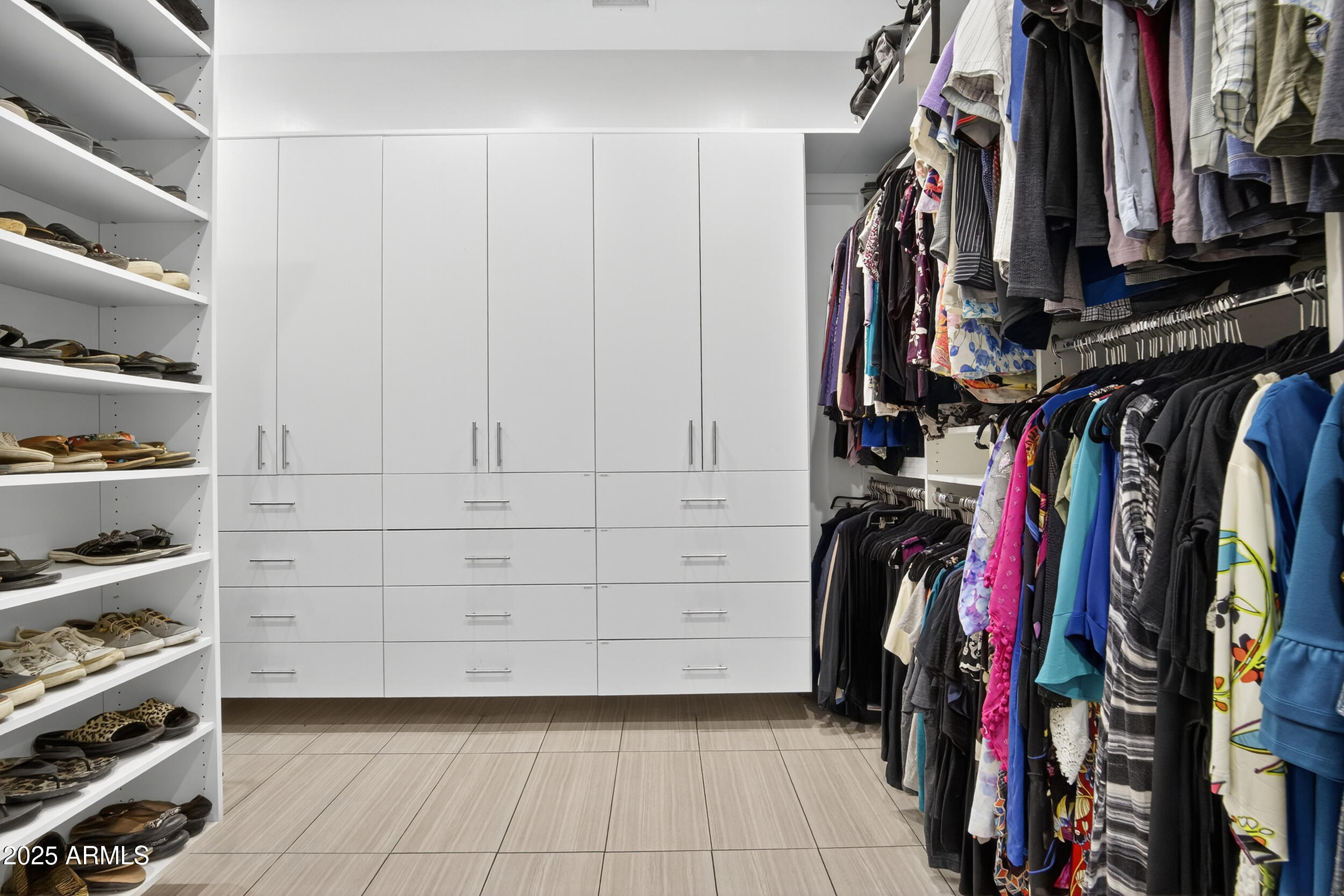 1333 North Cliffside Drive Gilbert, AZ 85234 - Photo 50 of 98 48_011_031_a4m_mg