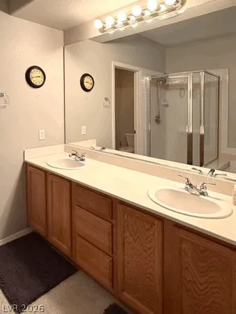 $2,000 | 821 Glacier Peak Lane, Unit 202, Las Vegas, NV 89144