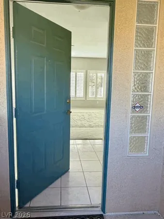 $2,000 | 821 Glacier Peak Lane, Unit 202, Las Vegas, NV 89144