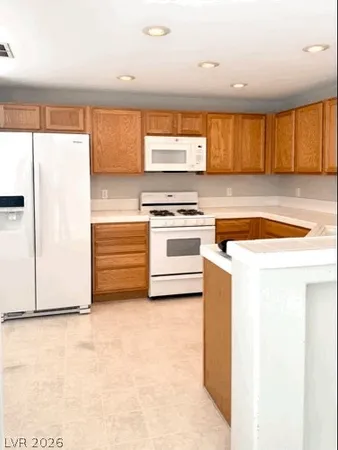 $2,000 | 821 Glacier Peak Lane, Unit 202, Las Vegas, NV 89144