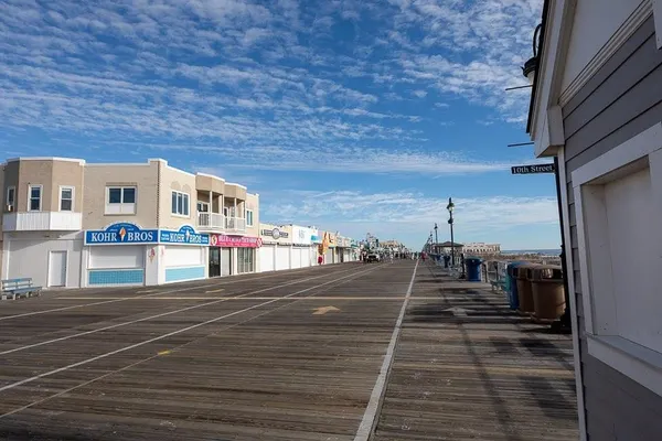 $789,000 | 935 Ocean, Unit 216, Ocean City, NJ 08226