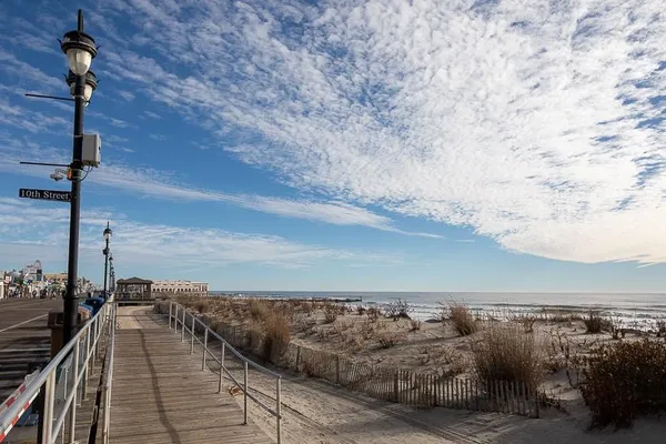 $789,000 | 935 Ocean, Unit 216, Ocean City, NJ 08226