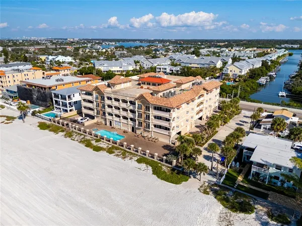 $1,595,000 | 604 Gulf Boulevard, Unit 207, Indian Rocks Beach, FL 33785