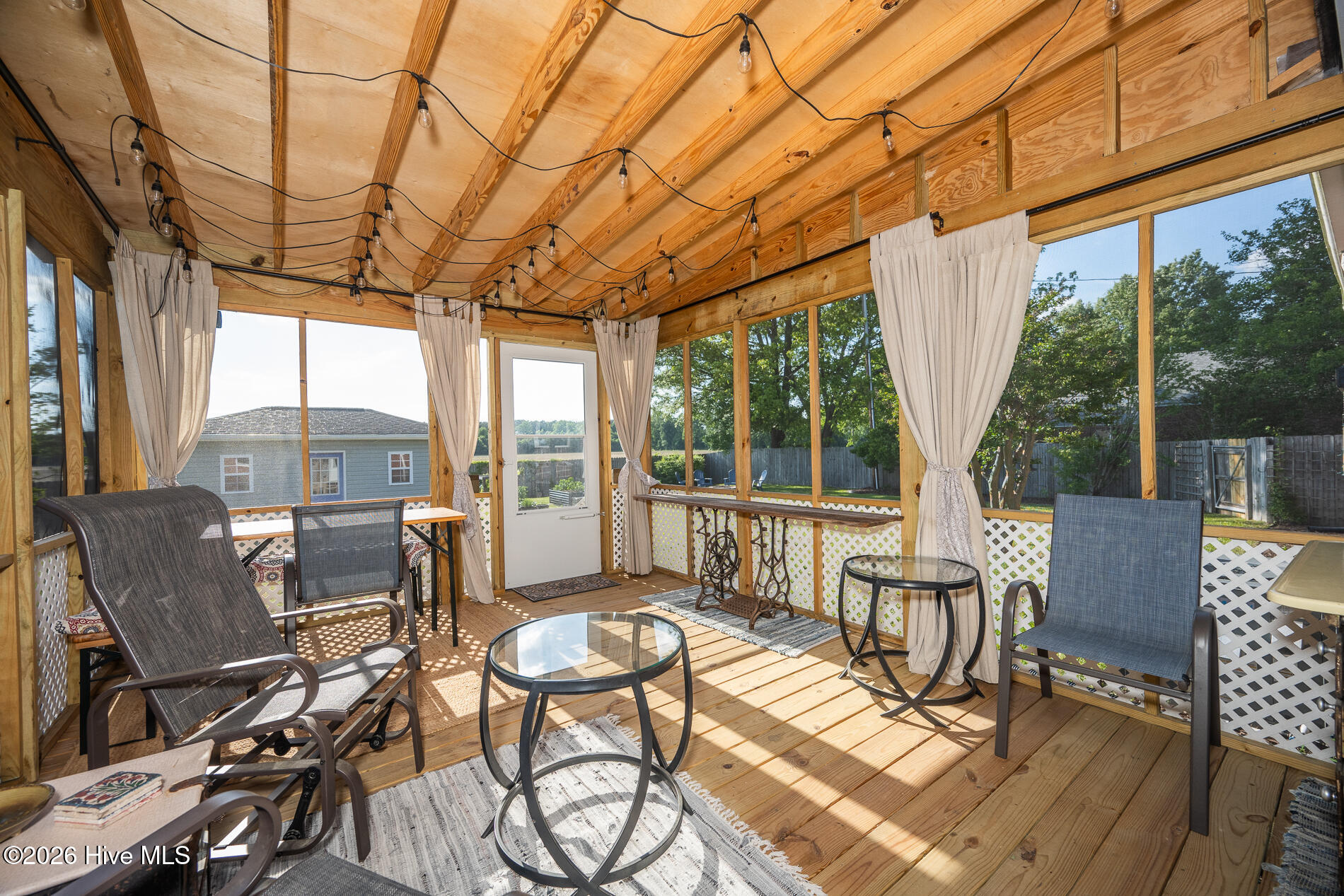 512 South Edenton Rd Street Hertford, NC 27944 - Photo 21 of 62 512 Edenton-53