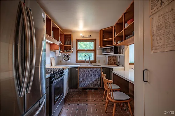 $2,150,000 | 411 Maple Lodge Road, Blue Mountain Lake, NY 12812