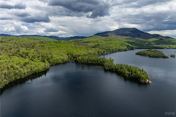 $2,150,000 | 411 Maple Lodge Road, Blue Mountain Lake, NY 12812