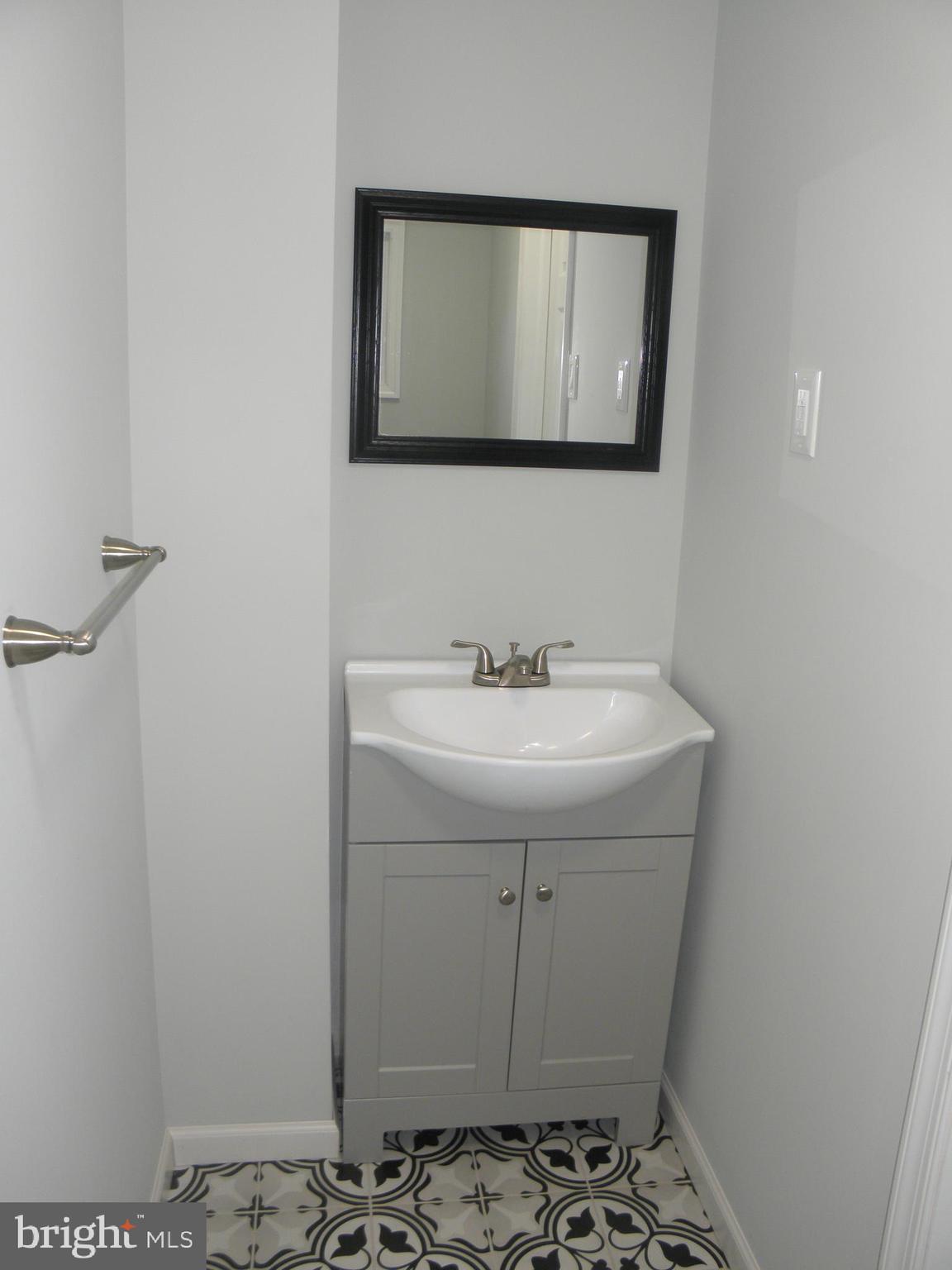 7411 Rising Sun Avenue Philadelphia, PA 19111 - Photo 16 of 39 Gallery Image 16