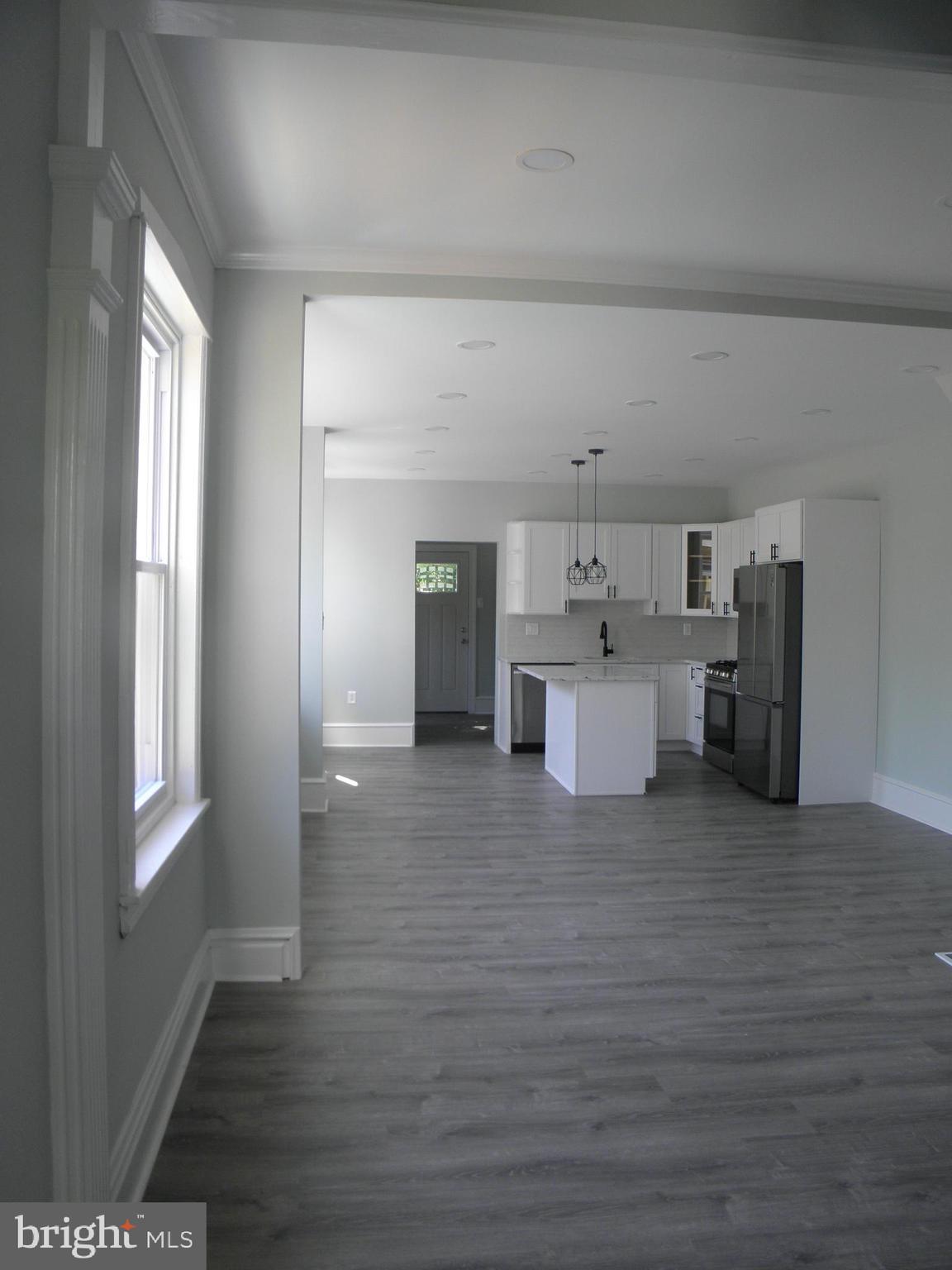 7411 Rising Sun Avenue Philadelphia, PA 19111 - Photo 4 of 39 Gallery Image 4