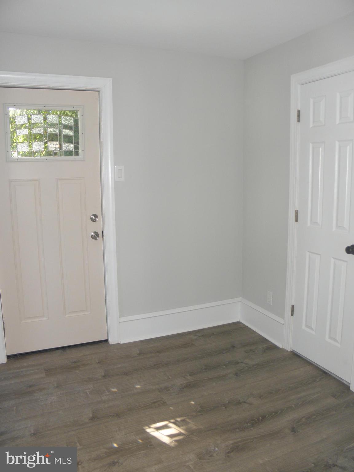 7411 Rising Sun Avenue Philadelphia, PA 19111 - Photo 8 of 39 Gallery Image 8