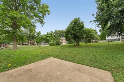 $256,900 | 19208 East 12 Court North, Independence, MO 64056
