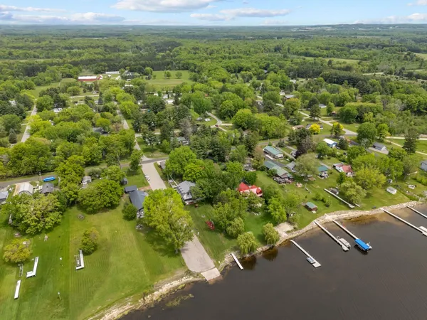 $439,500 | N3510 Lotus Drive, Montello, WI 53949