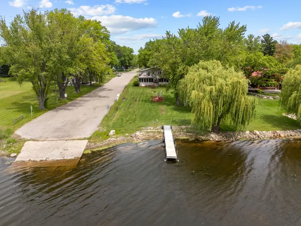 $439,500 | N3510 Lotus Drive, Montello, WI 53949