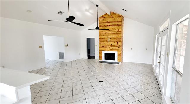 700 Nottingham Road Laplace, LA 70068 - Photo 4 of 20