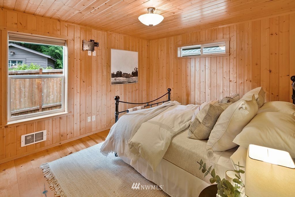 5282 East Harbor Road Freeland, WA 98249 - Photo 21 of 39
