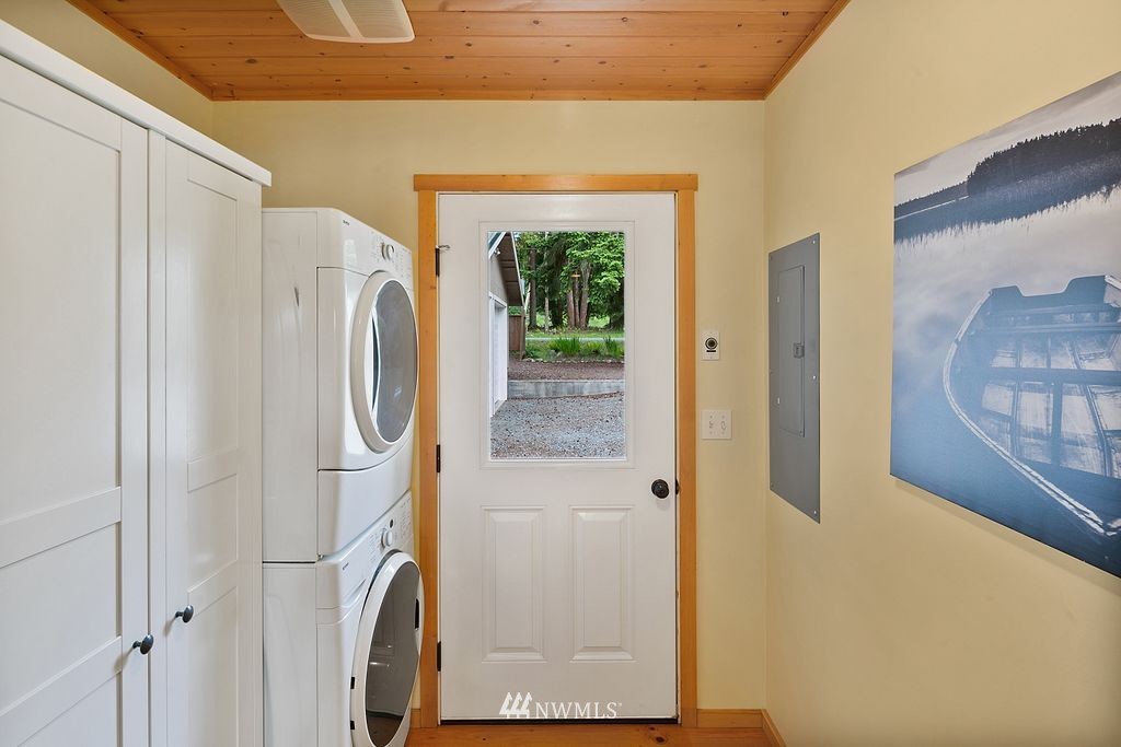 5282 East Harbor Road Freeland, WA 98249 - Photo 24 of 39