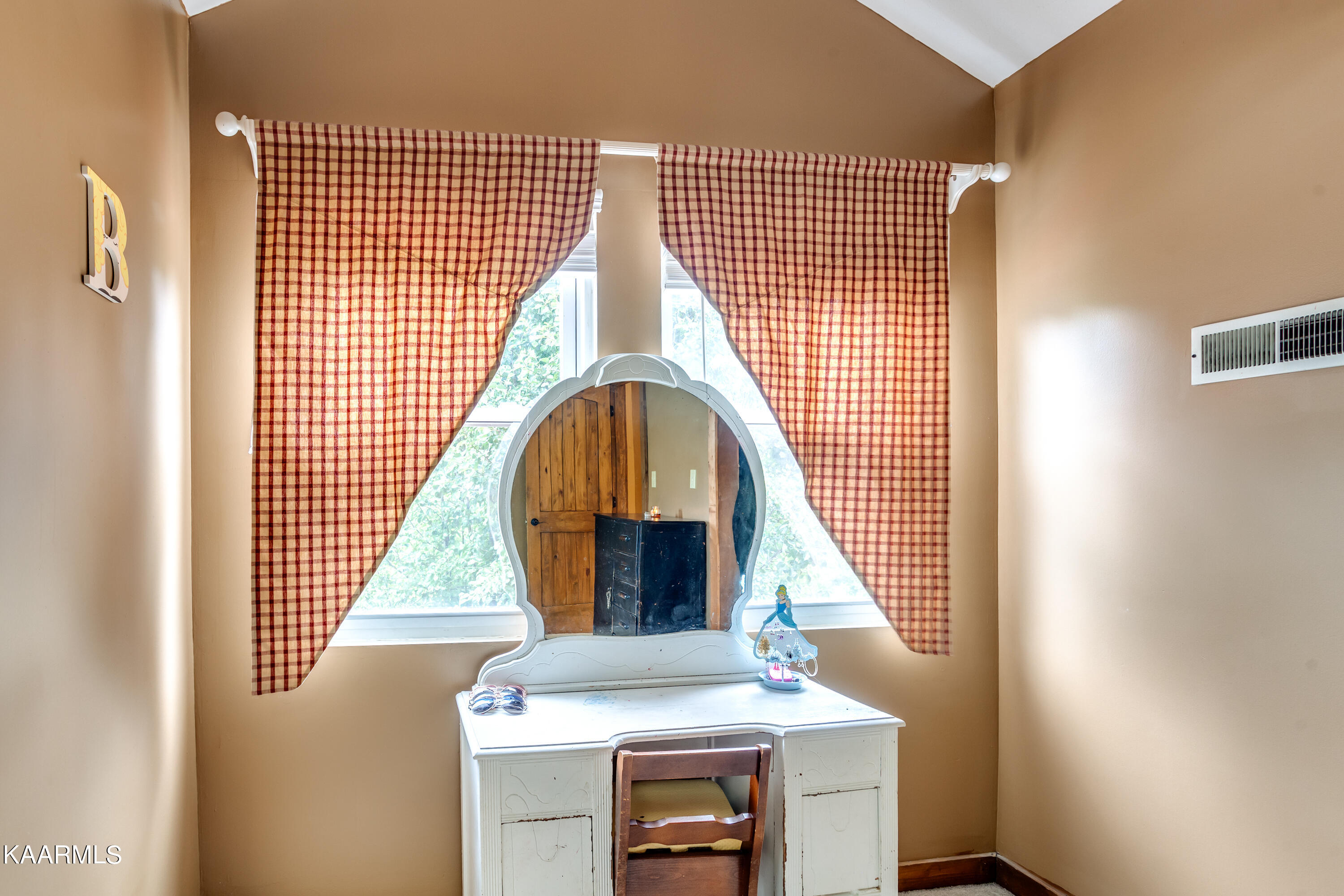 1433 Smith School Road Kodak, TN 37764 - Photo 29 of 49 040220811-1-12469CottonBlossomLnKnoxvill
