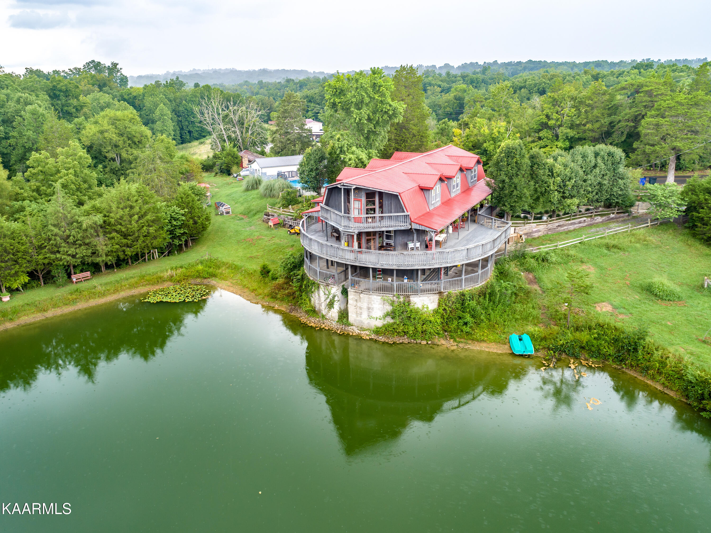 1433 Smith School Road Kodak, TN 37764 - Photo 4 of 49 003220811-1-12469CottonBlossomLnKnoxvill