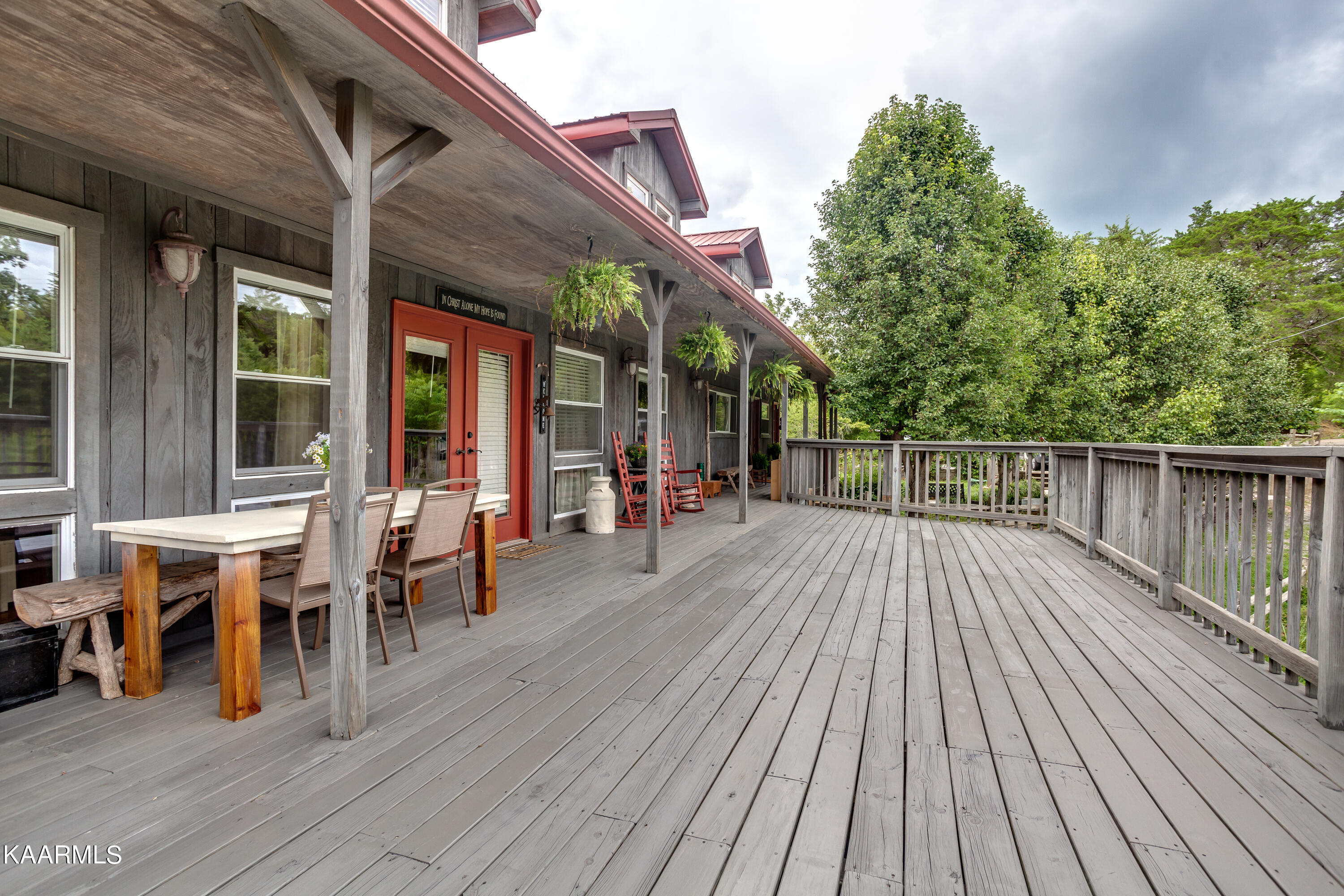 1433 Smith School Road Kodak, TN 37764 - Photo 8 of 49 010220811-1-12469CottonBlossomLnKnoxvill