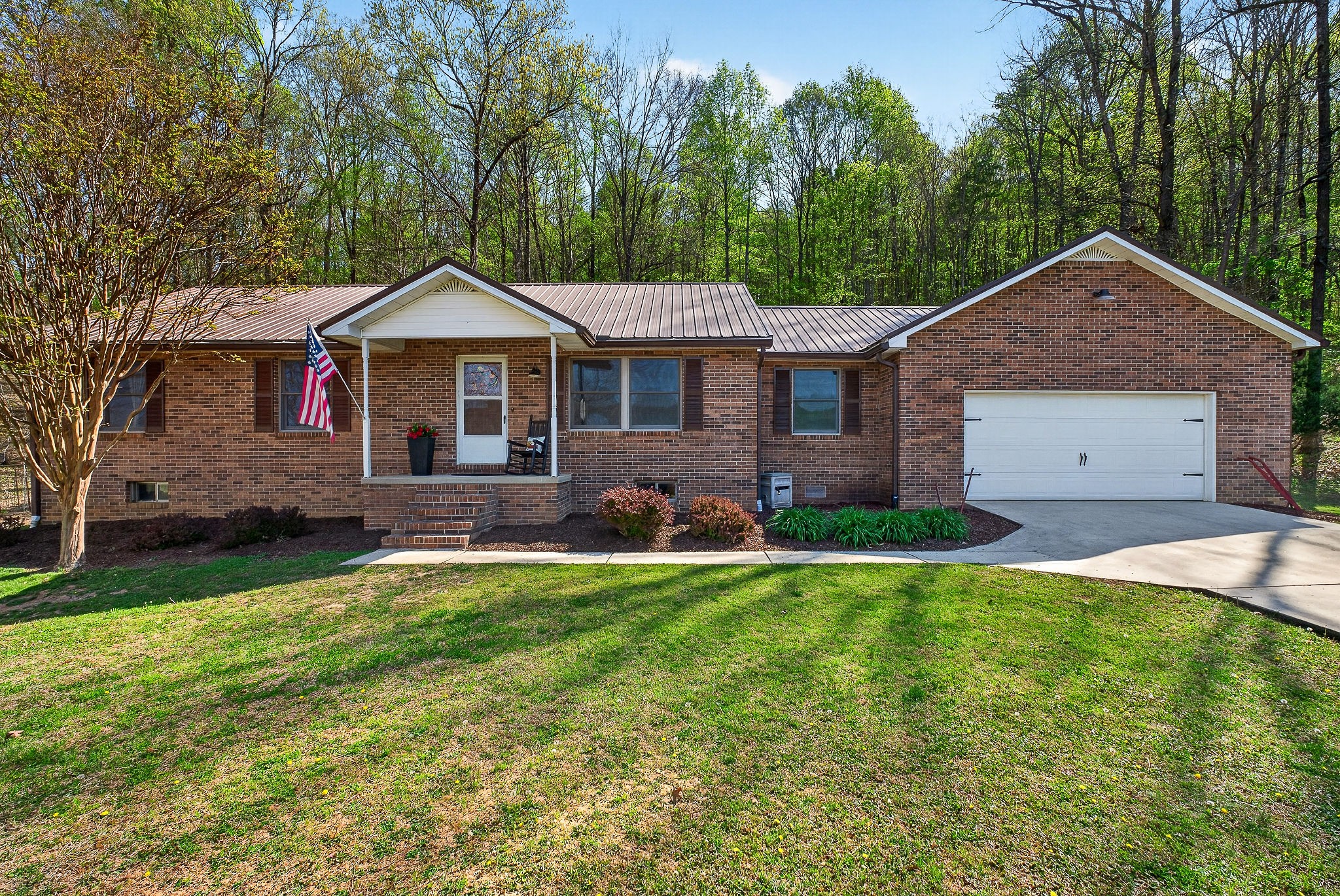 747 Old County Farm Road Spencer, TN 38585 - Photo 2 of 57