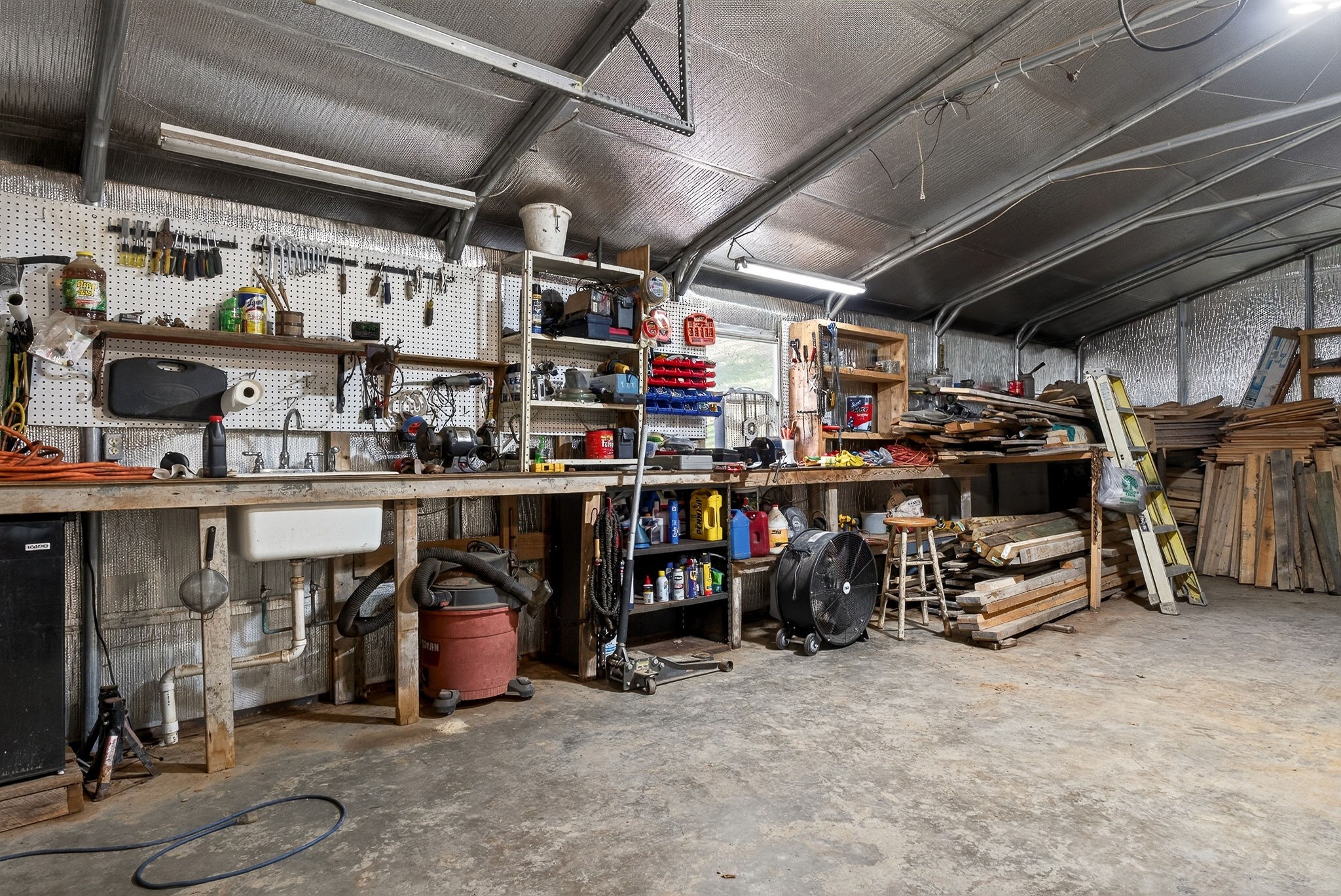 747 Old County Farm Road Spencer, TN 38585 - Photo 32 of 57