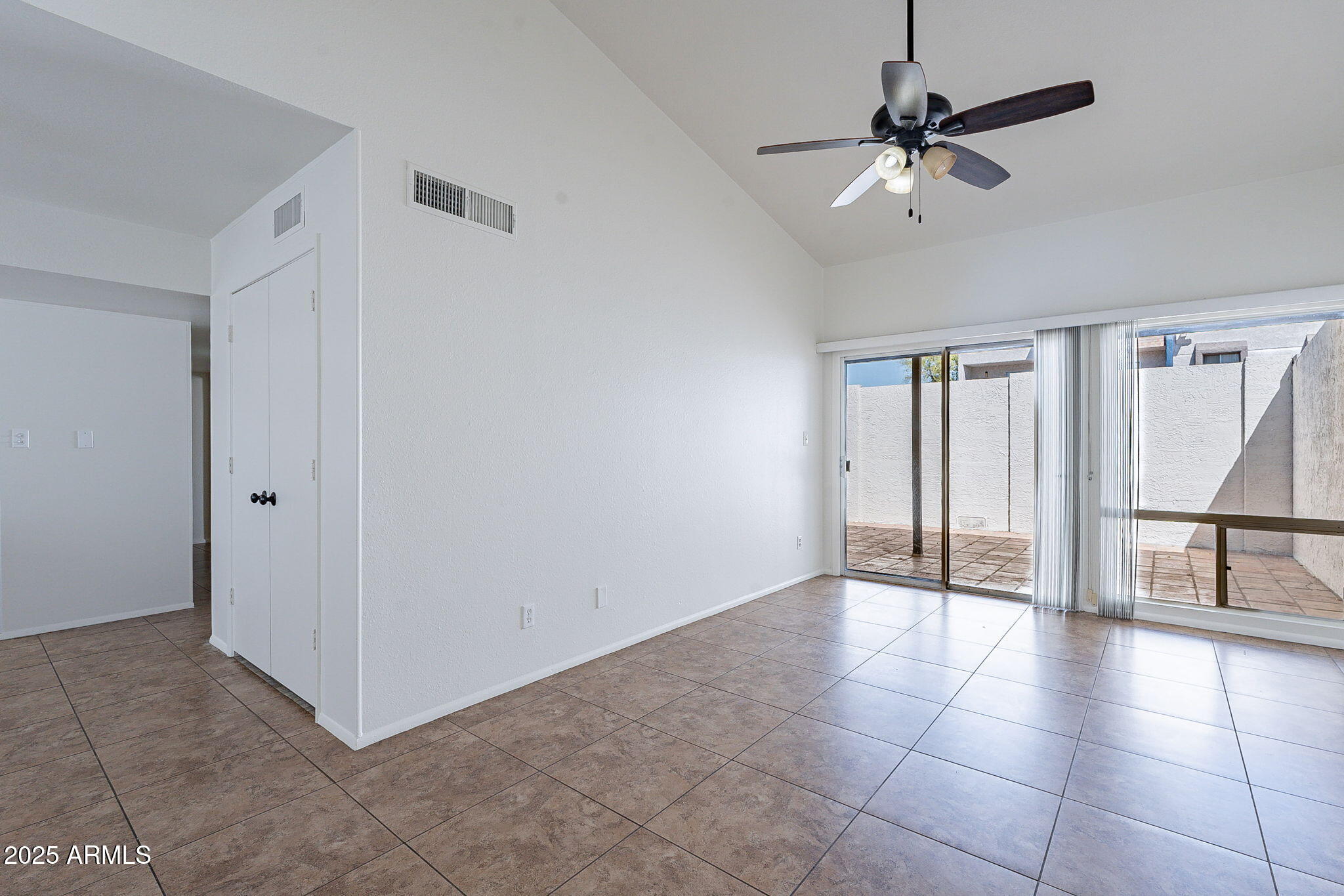 1051 South Dobson Road, Unit 100 Mesa, AZ 85202 - Photo 5 of 13 7-web-or-mls-Dobson-7
