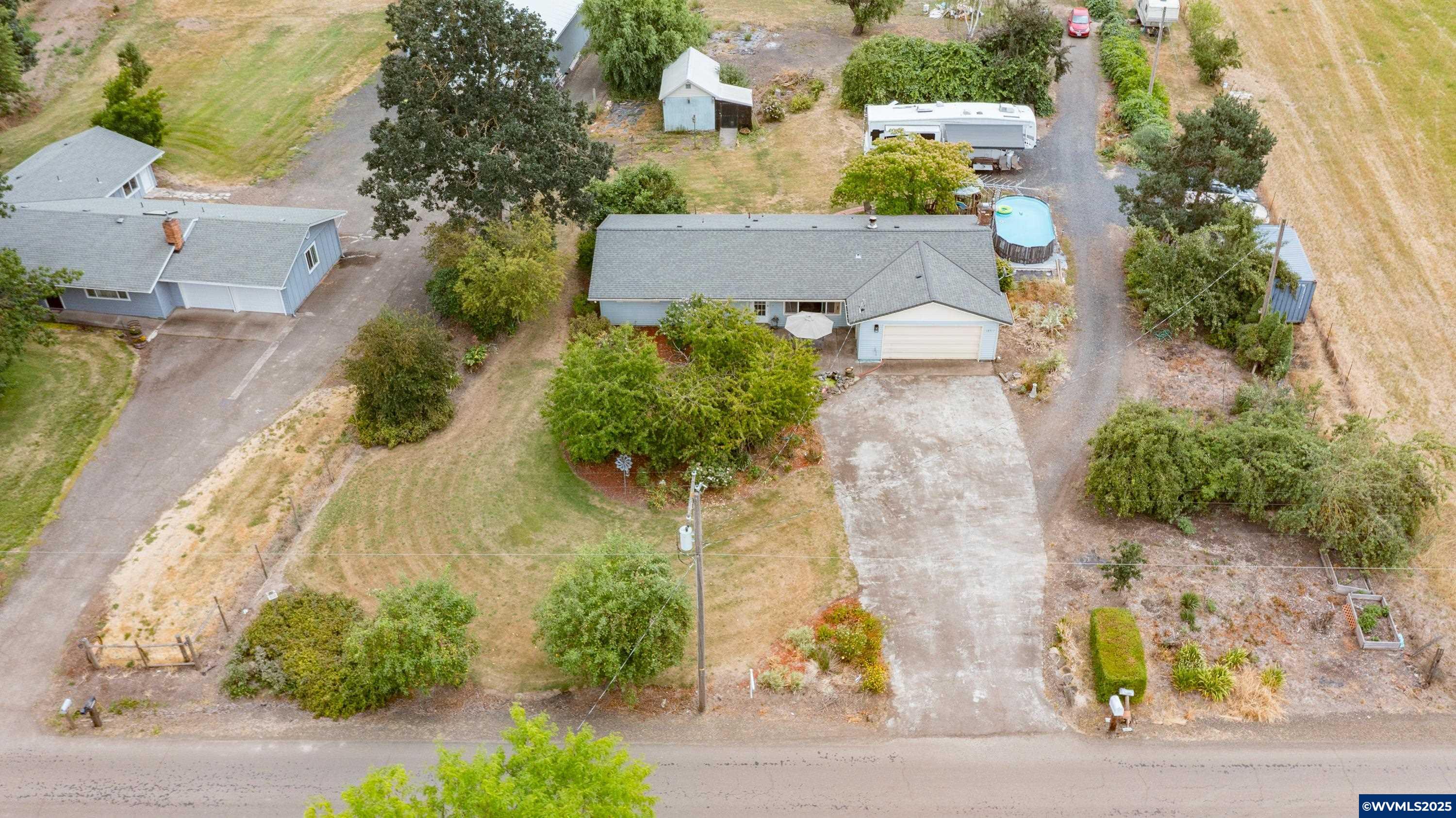38973 Groshong Road Northeast Albany, OR 97321 - Photo 4 of 48 Gallery Image 4