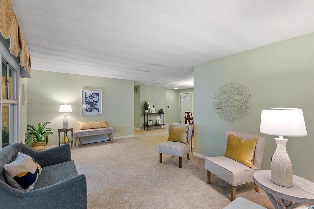 2 Muriel Road Chelmsford, MA 01824 - Photo 6 of 25
