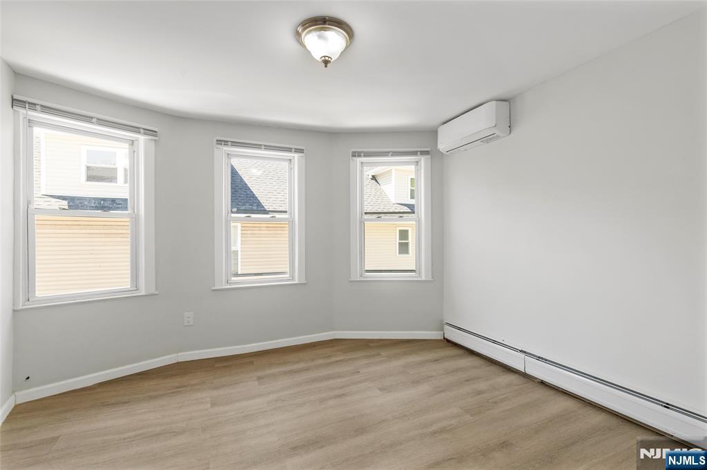 40 Teaneck Road Ridgefield Park, NJ 07660 - Photo 16 of 23