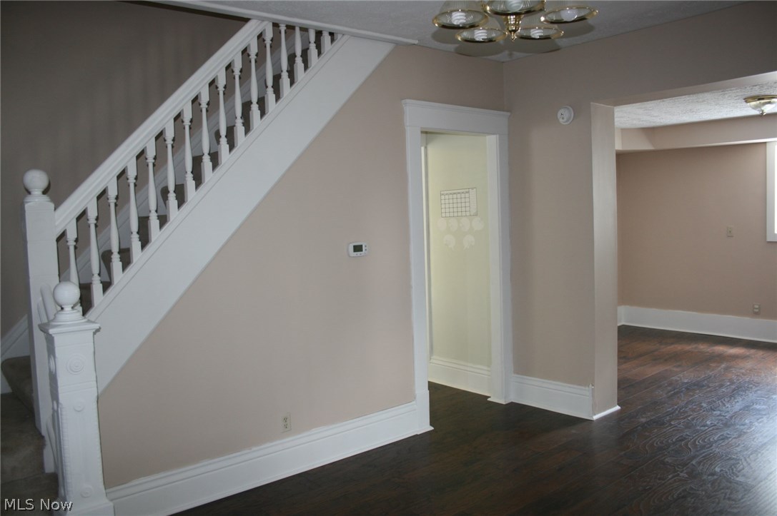 894 Walnut Road Southeast Massillon, OH 44646 - Photo 18 of 32 Gallery Image 18