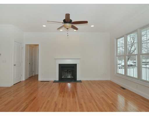 4 Hubbard Street Westerly, RI 02891 - Photo 5 of 12 Living Room.
