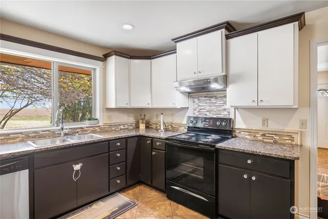 $630,000 | 1817 West Herman Road, Othello, WA 99344