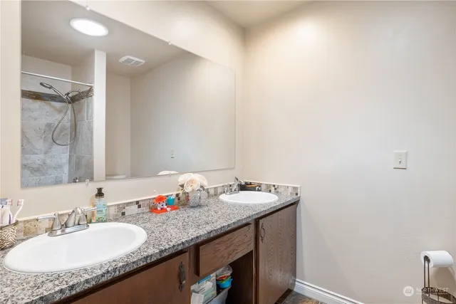 $630,000 | 1817 West Herman Road, Othello, WA 99344