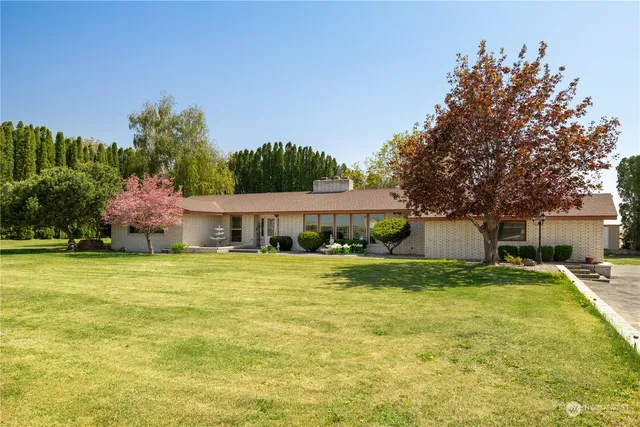 $630,000 | 1817 West Herman Road, Othello, WA 99344