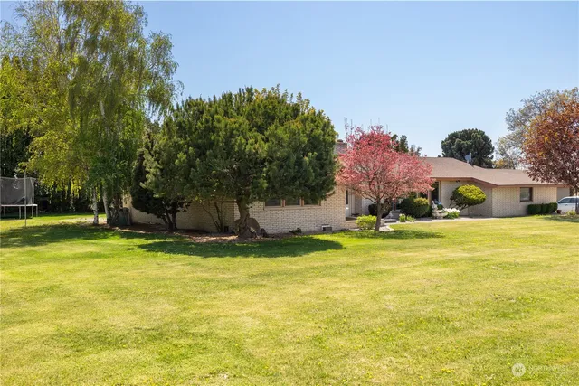 $630,000 | 1817 West Herman Road, Othello, WA 99344