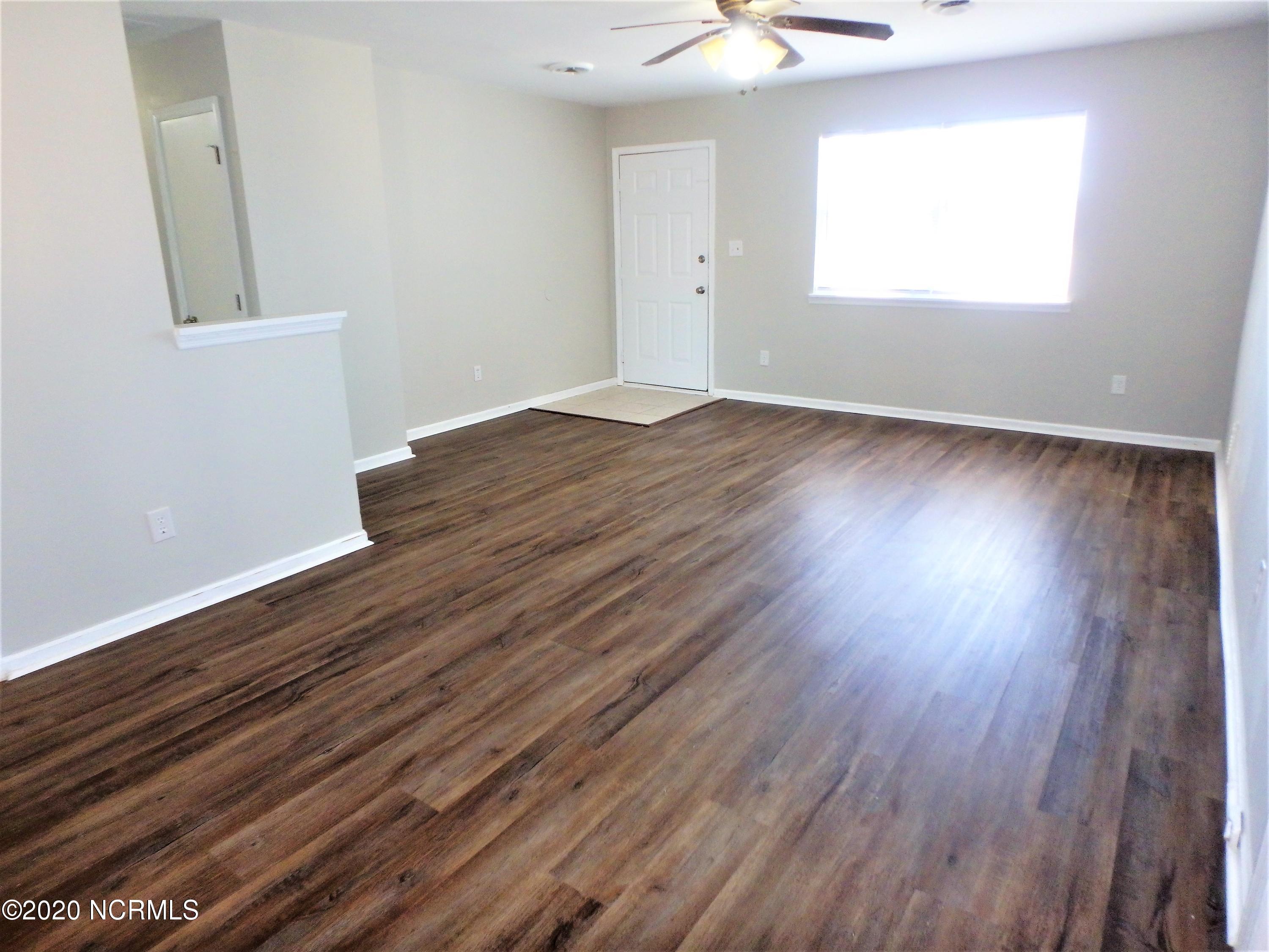 116 Winter Road Jacksonville, NC 28540 - Photo 6 of 24 1.6