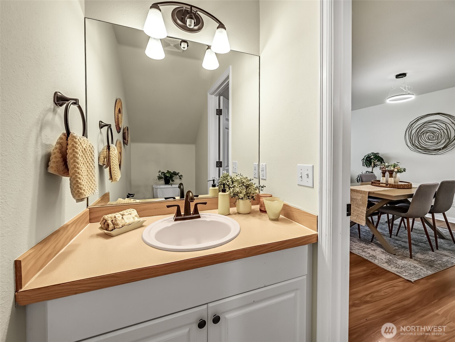 2300 Jefferson Avenue Northeast, Unit I137 Renton, WA 98056 - Photo 12 of 40