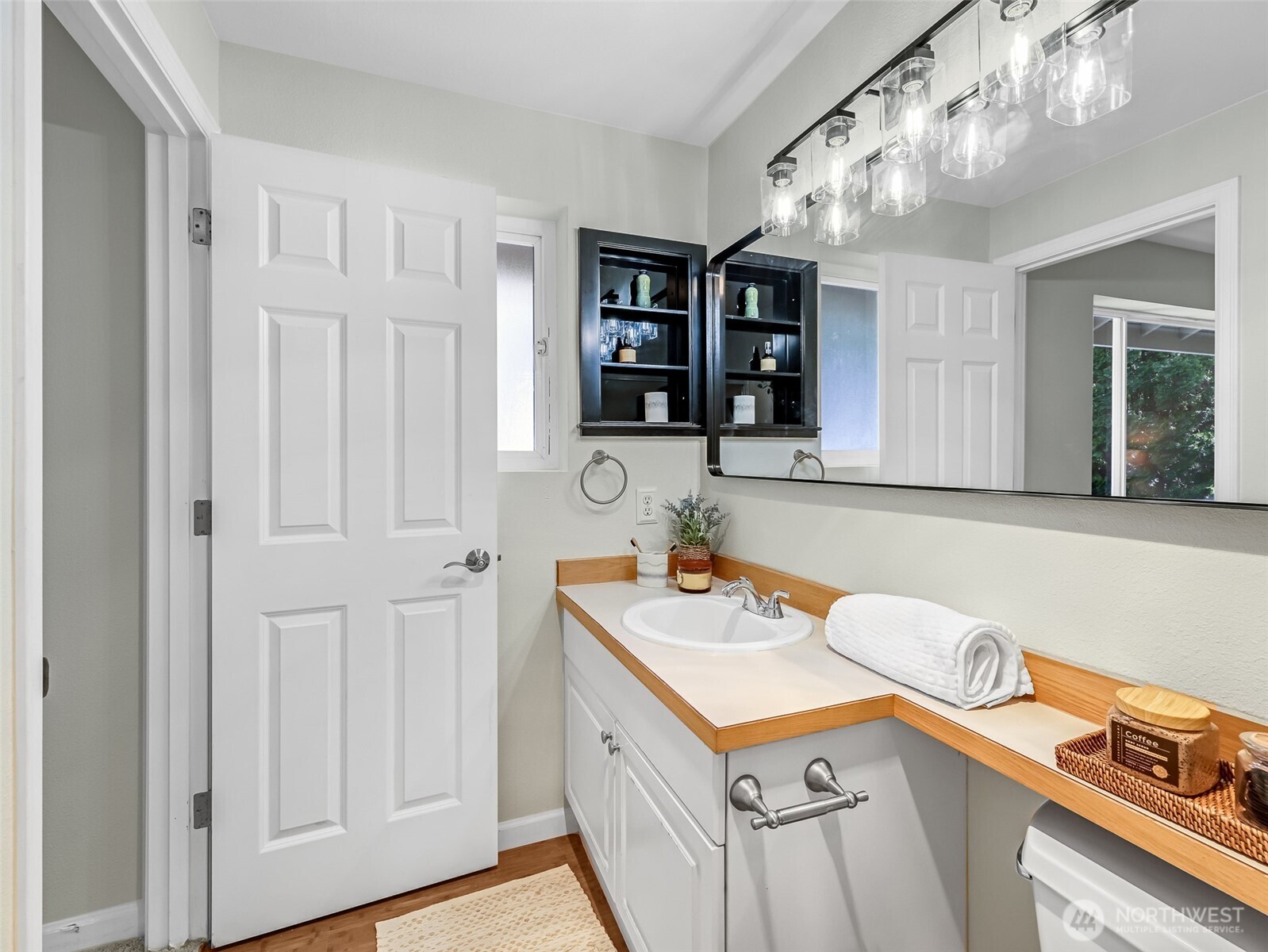 2300 Jefferson Avenue Northeast, Unit I137 Renton, WA 98056 - Photo 33 of 40 a utility room with a sink a washer and dryer