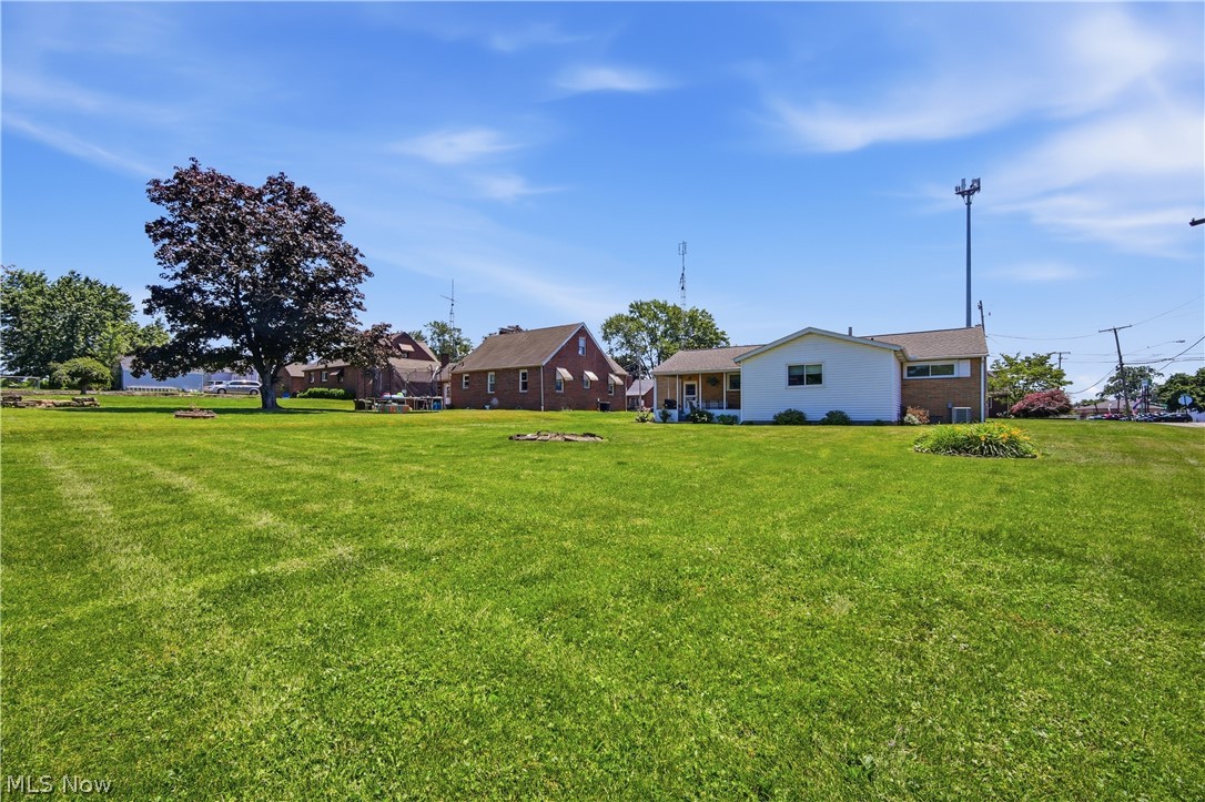 4573 Aurora Street Northwest Canton, OH 44708 - Photo 29 of 39