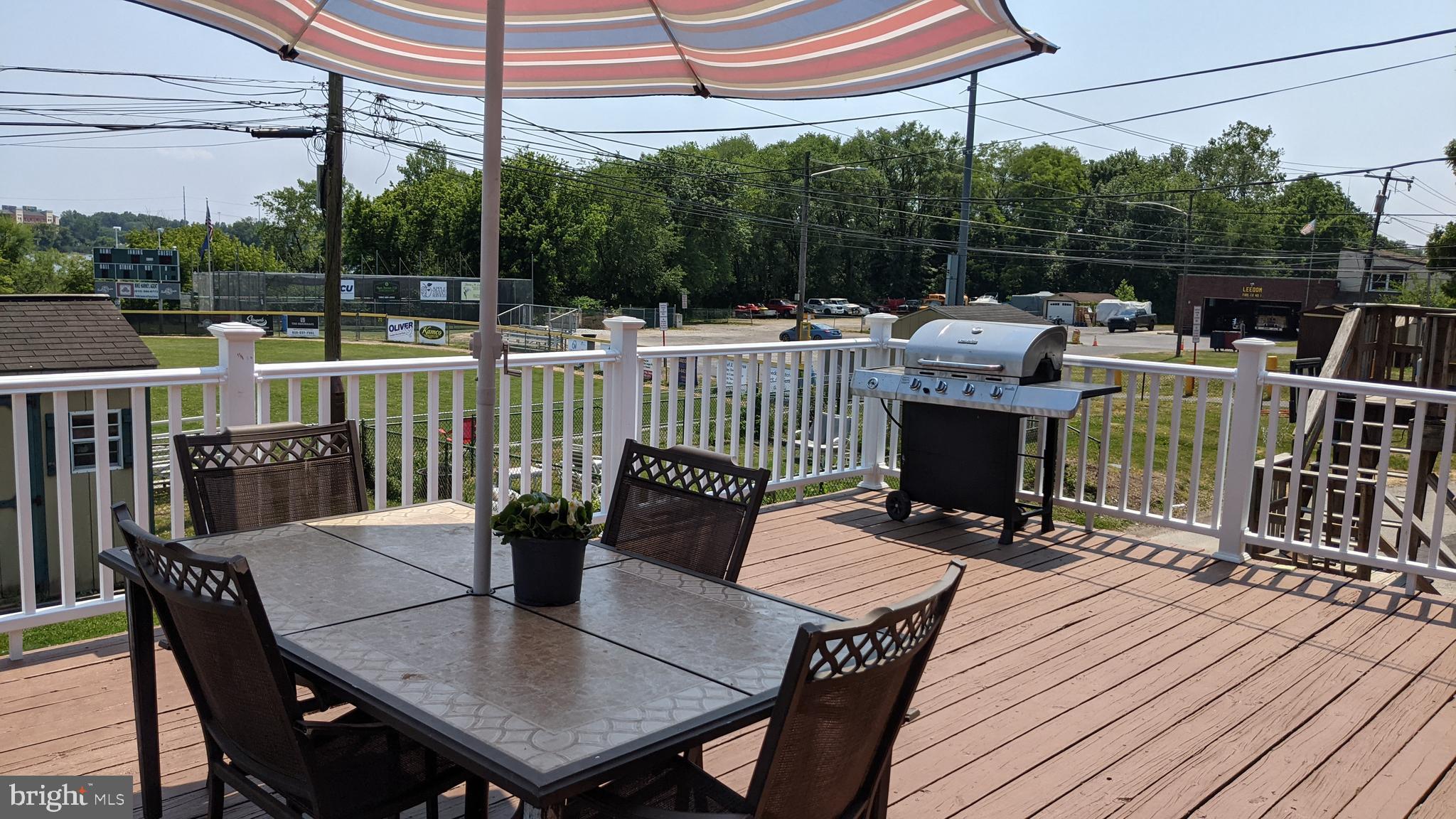 605 Darby Road Ridley Park, PA 19078 - Photo 25 of 34 Deck