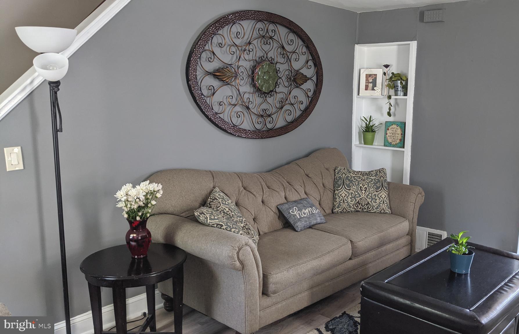 605 Darby Road Ridley Park, PA 19078 - Photo 4 of 34 Living room