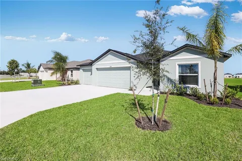 $334,999 | 4085 Caracalla Way, North Fort Myers, FL 33917